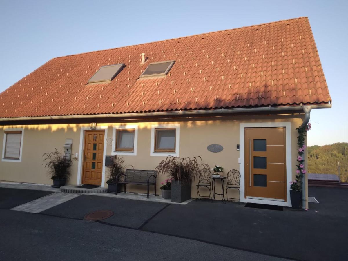 Appartement Fam.Kremser Лойчах Екстер'єр фото